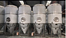 双鸭山广东东莞风飞精酿啤酒厂